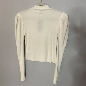 White Long Sleeve with Puff Shoulder | Size Large